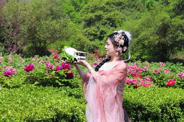 【公司新聞】美！太美了！快來欣賞凌宇“牡丹仙子”