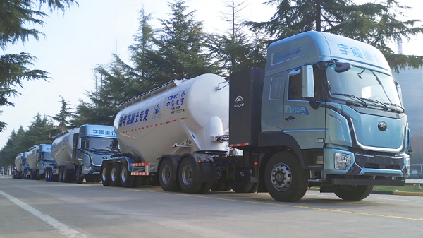 【發(fā)車新聞】邀雪稱慶，順問(wèn)冬安！無(wú)懼嚴(yán)寒的“小白罐”暖心交付！