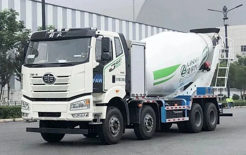 新能源攪拌車(chē)的特點(diǎn)有哪些？?jī)?yōu)勢(shì)全解析！