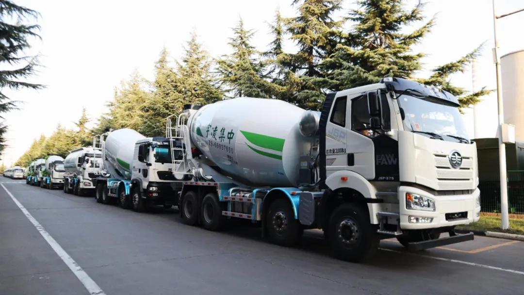 【重卡新聞】11月重卡銷售量新鮮出爐！銷4.8萬輛創(chuàng)年內(nèi)新低