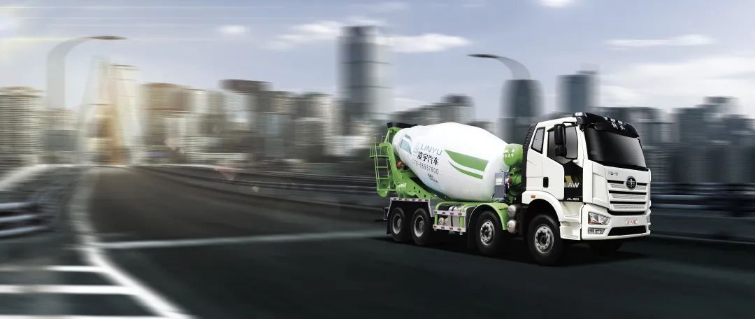 走南闖北，TA依舊一往無(wú)前，詮釋自信人生