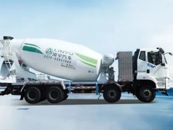 卡友購車選誰好？聽聽DeepSeek的大實(shí)話！